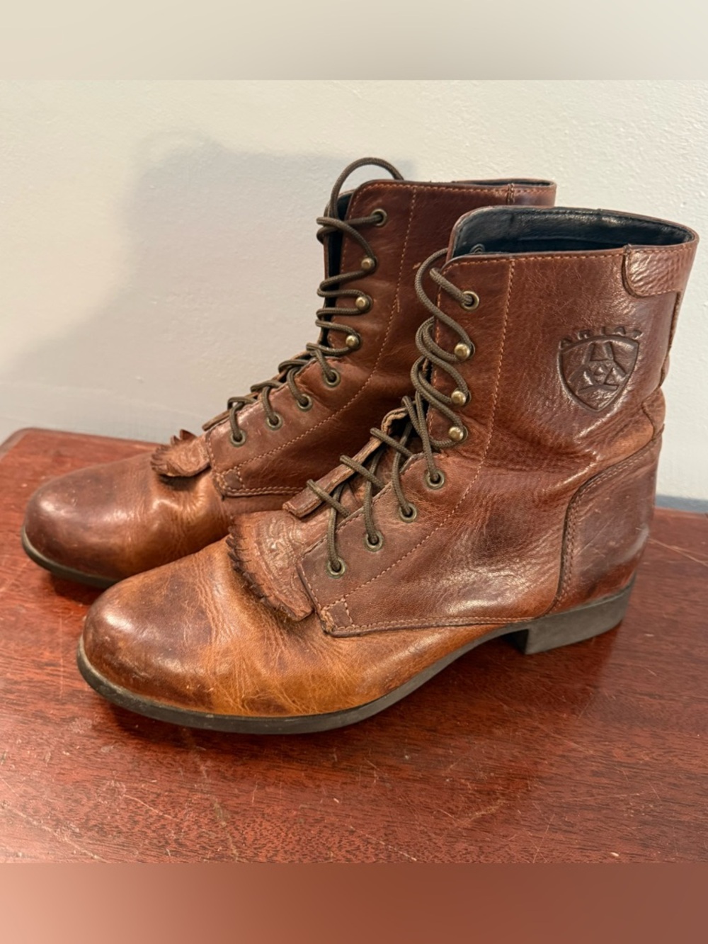 Women’s western  Brown Leather Lace-Up Boots equestrians Ariat riding